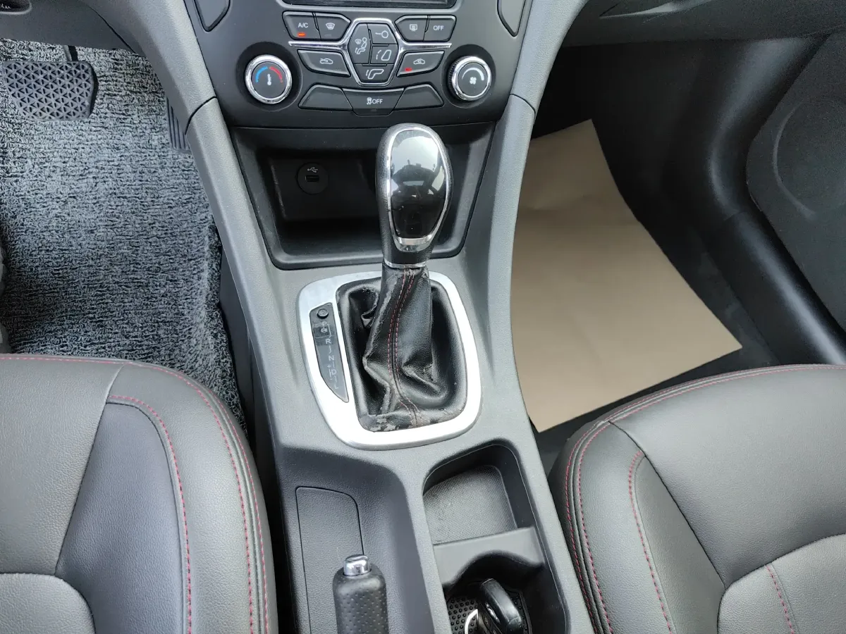 2017 Chery Arrizo 7 1.5T 147HP L4 CVT,autocango,china used car exporter,china ev exporter,chinese used car exporter,chinese used ev exporter