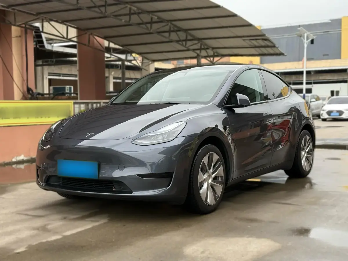 2022 Tesla Model Y BEV 60KWH
