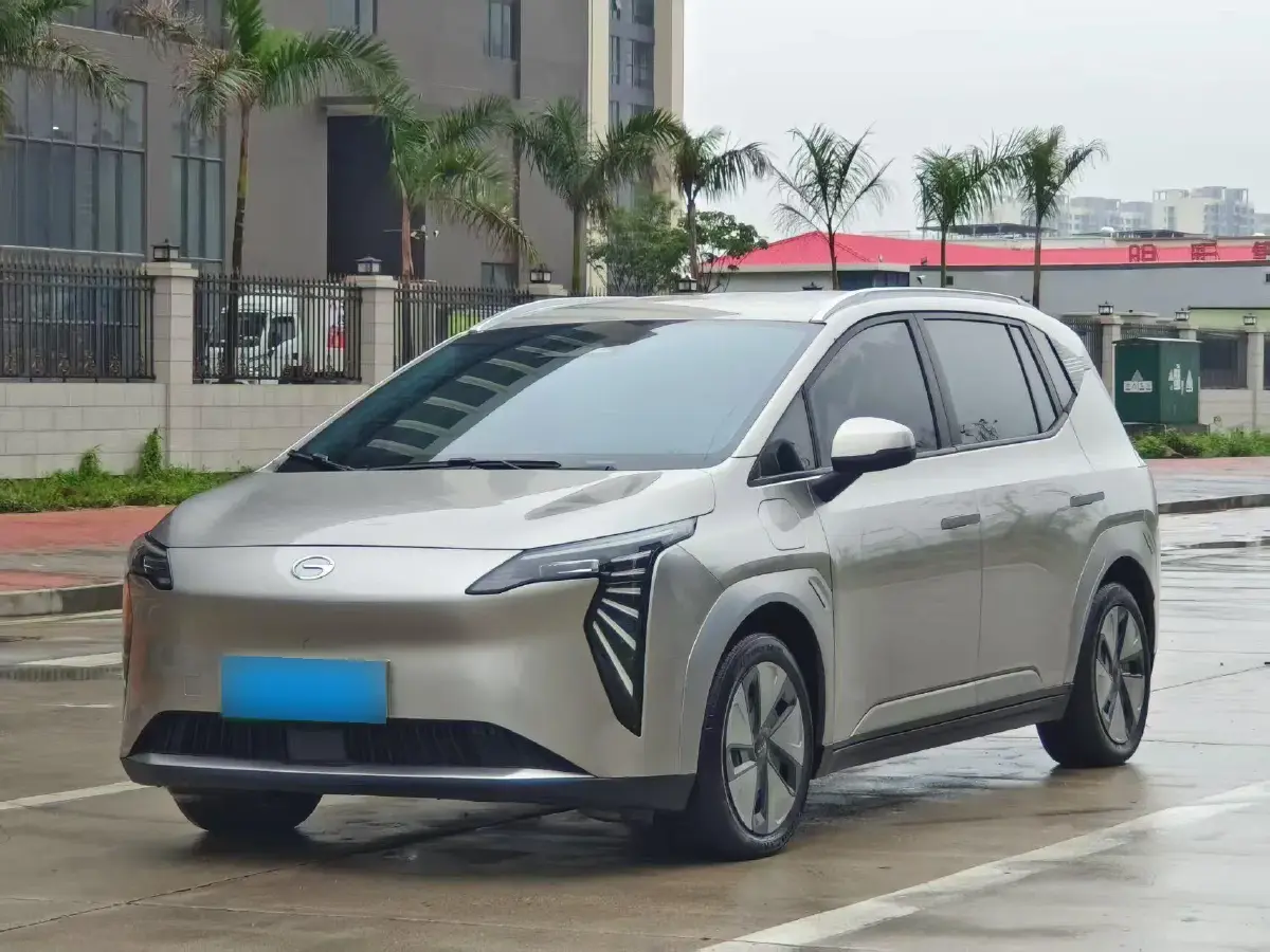 2023 Aion Y BEV 61.7KWH