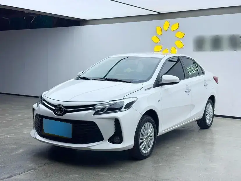 2022 Toyota Vios 1.5L 112HP L4 CVT