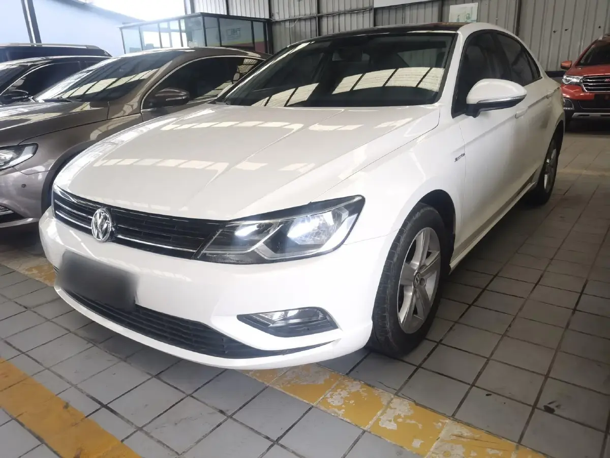 2018 Volkswagen Lamando 1.4T 131HP L4 7DCT