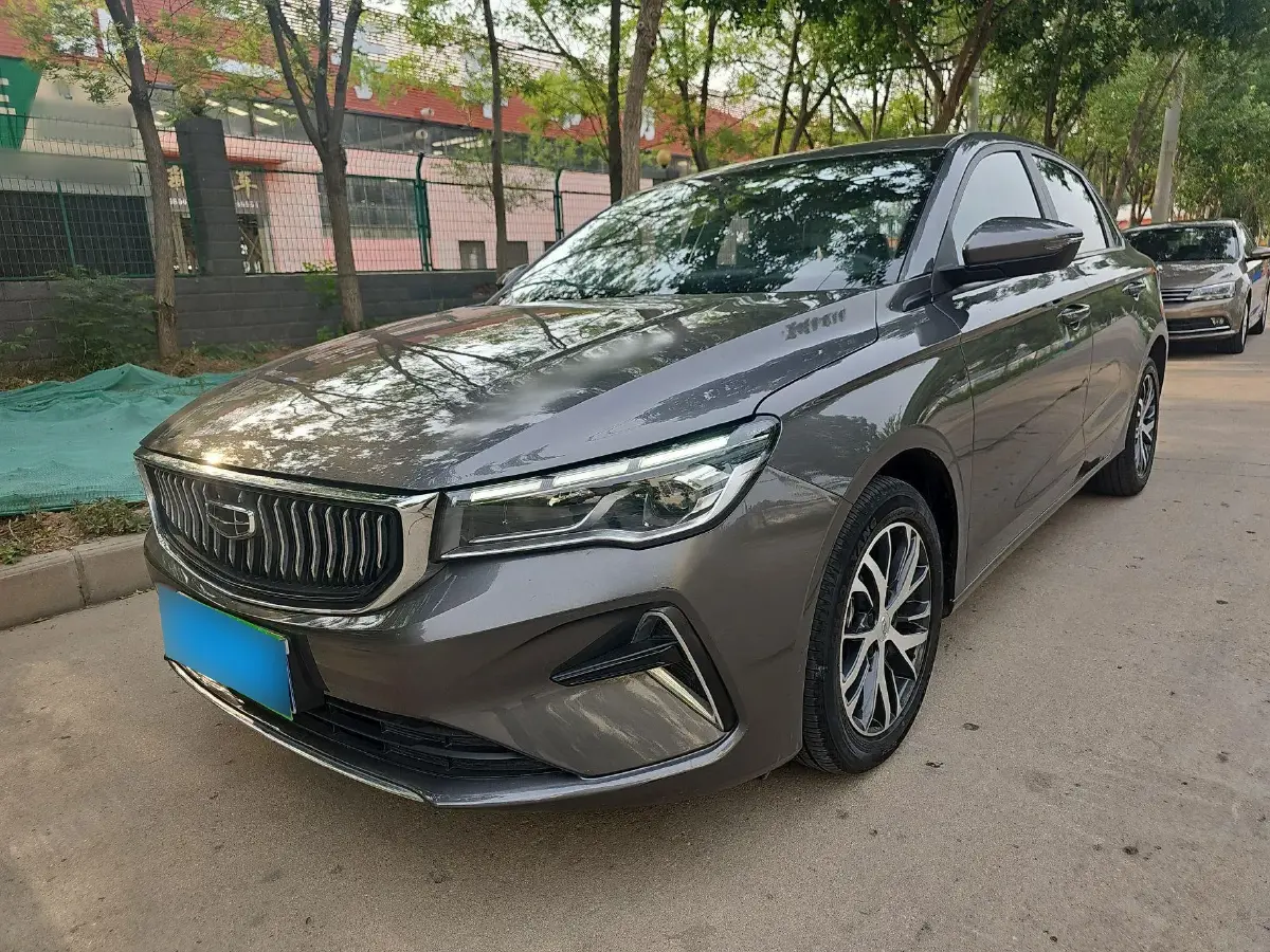 2022 Geely Emgrand 1.5L 114HP L4 5MT