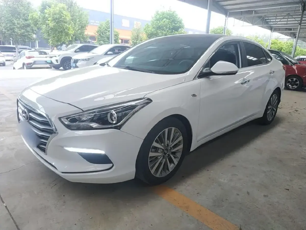 2019 Hyundai Mistra 1.8L 143HP L4 6AT