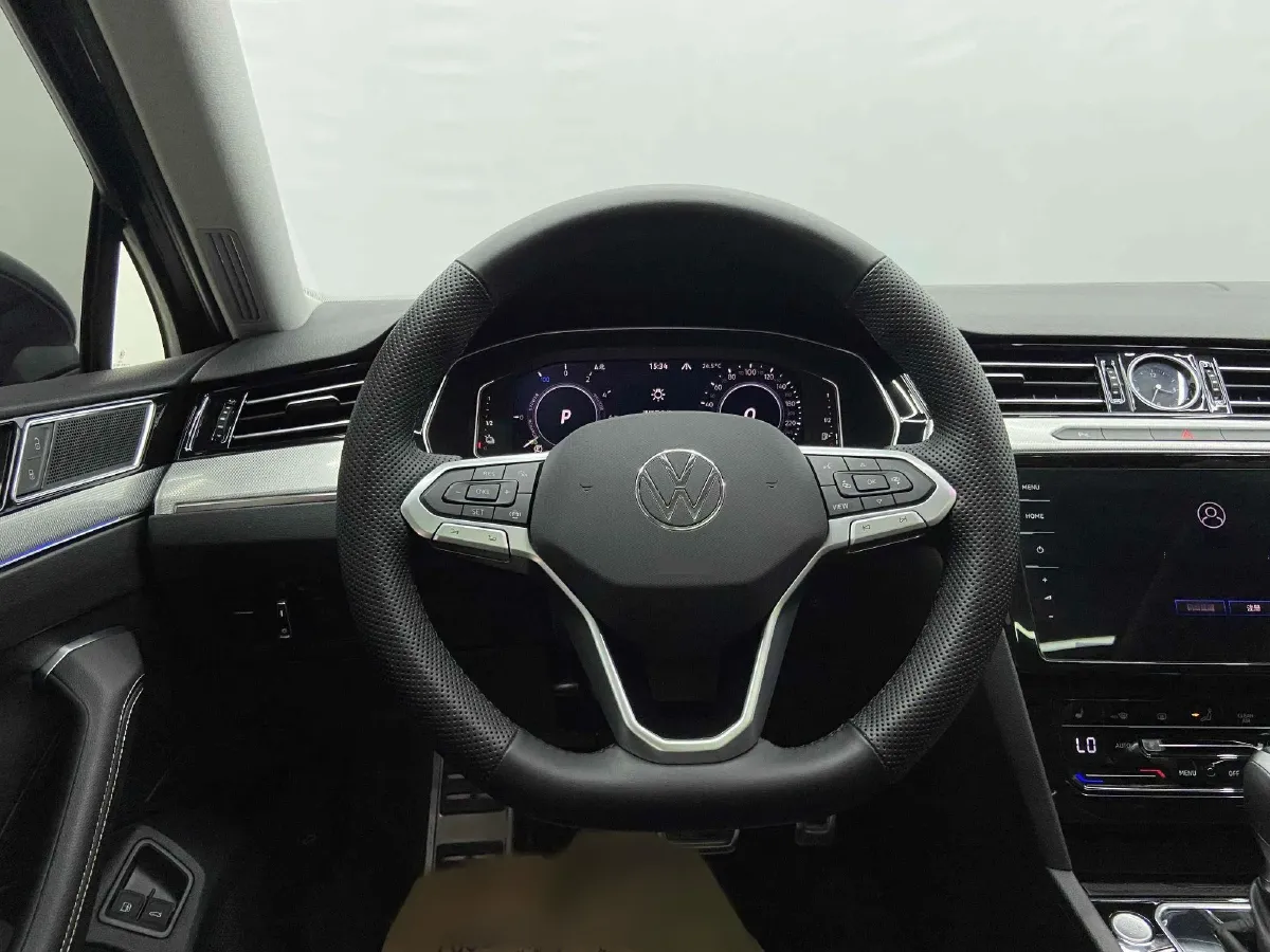 2022 Volkswagen Magotan GTE 1.4T 150HP L4 6DCT PHEV 13KWH,autocango,china used car exporter,china ev exporter,chinese used car exporter,chinese used ev exporter