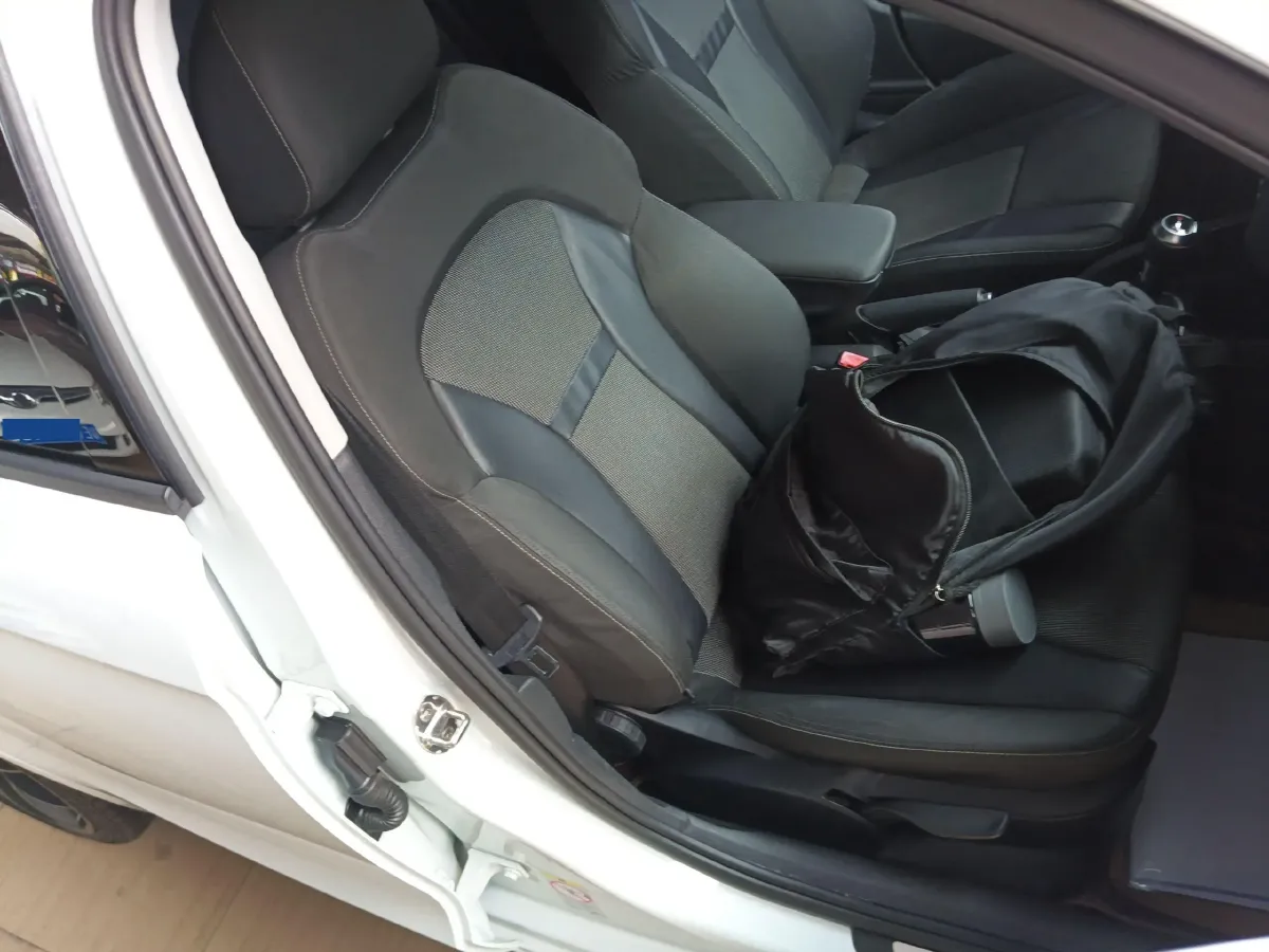 2013 Audi A1 1.4T 122HP L4 7DCT,autocango,china used car exporter,china ev exporter,chinese used car exporter,chinese used ev exporter