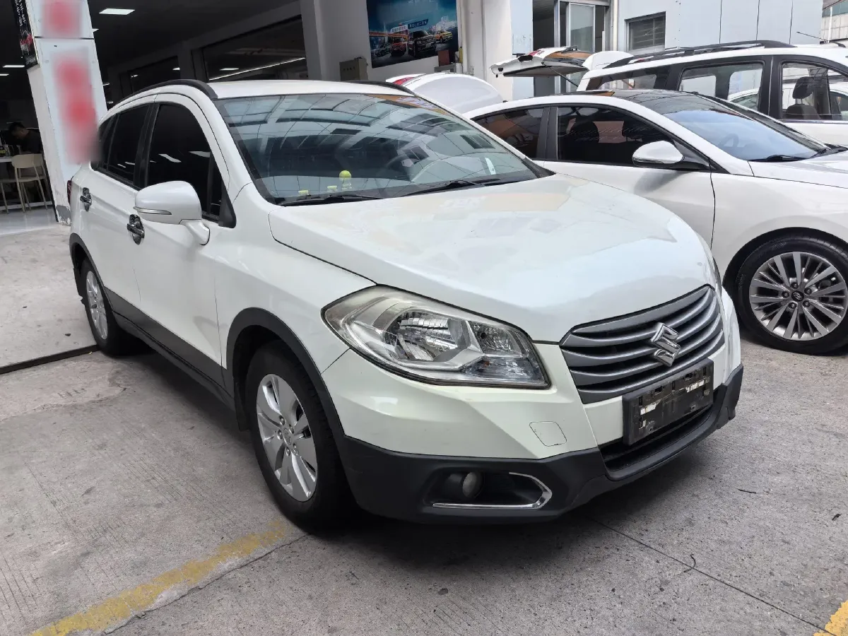 2015 Suzuki S-cross 1.6L 122HP L4 CVT,autocango,china used car exporter,china ev exporter,chinese used car exporter,chinese used ev exporter