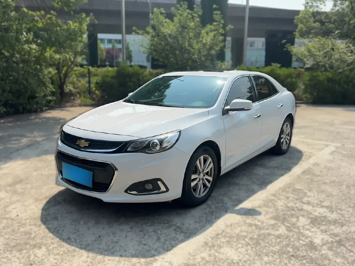 2016 Chevrolet Malibu 1.6T 184HP L4 6AT