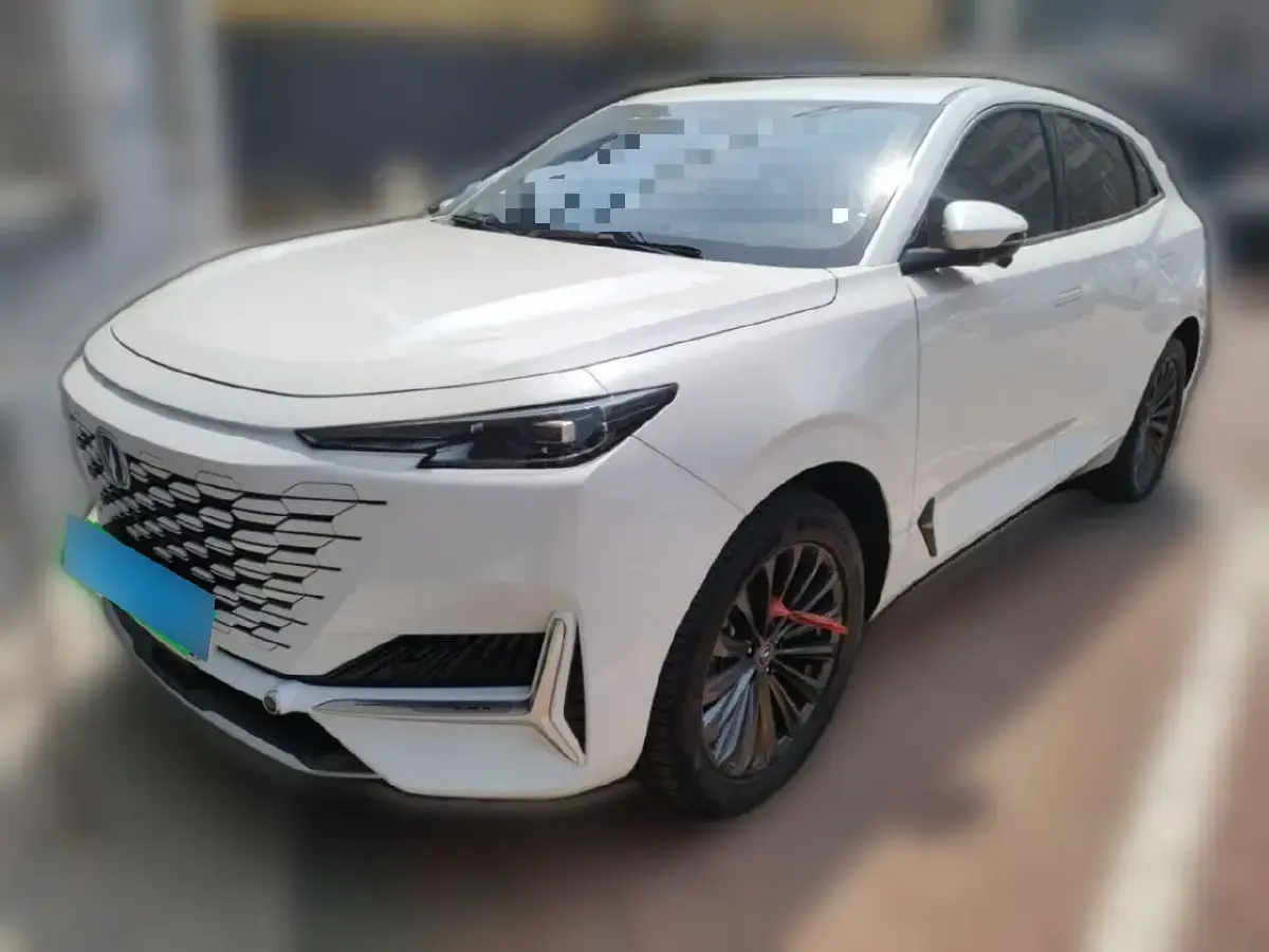 2021 ChangAn UNI-K 2.0T 233HP L4 8AT