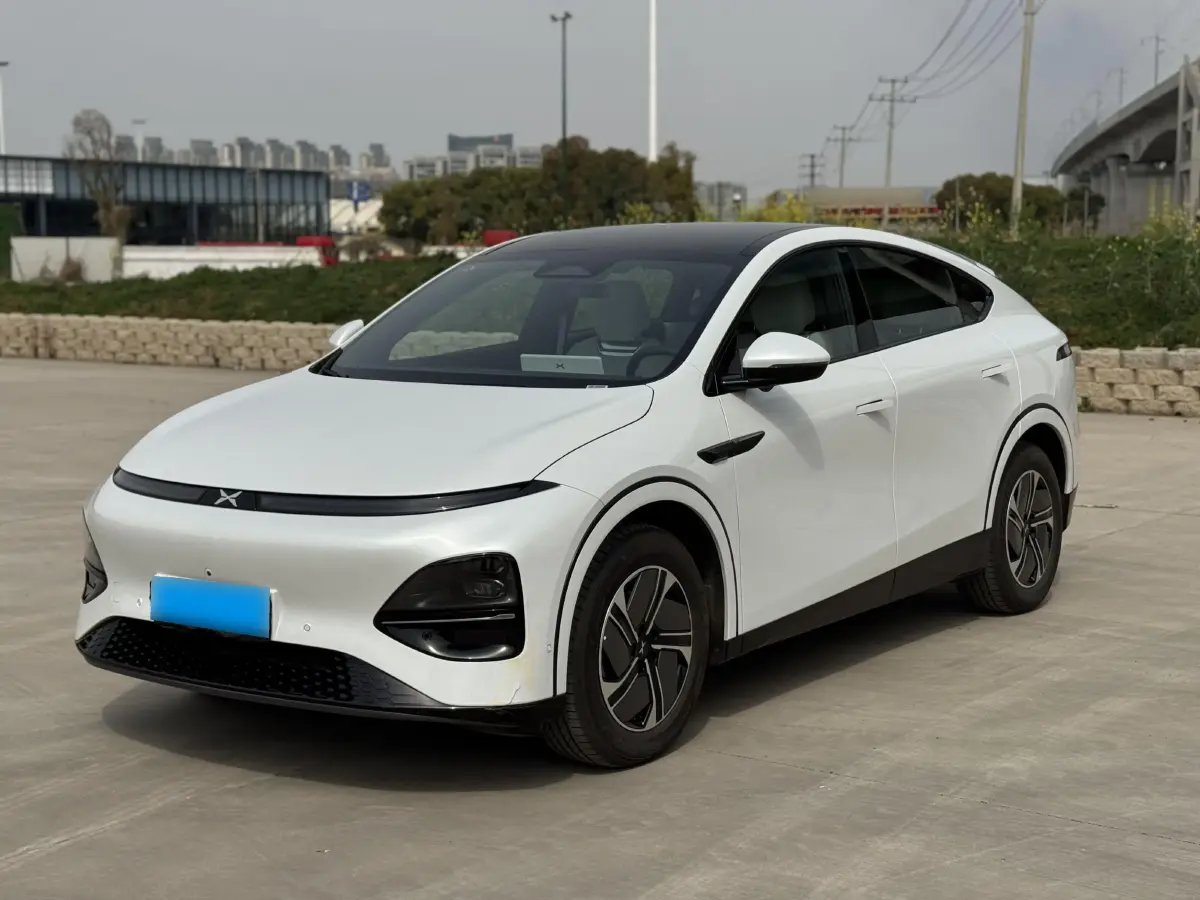 2023 Xpeng G6 BEV 66KWH