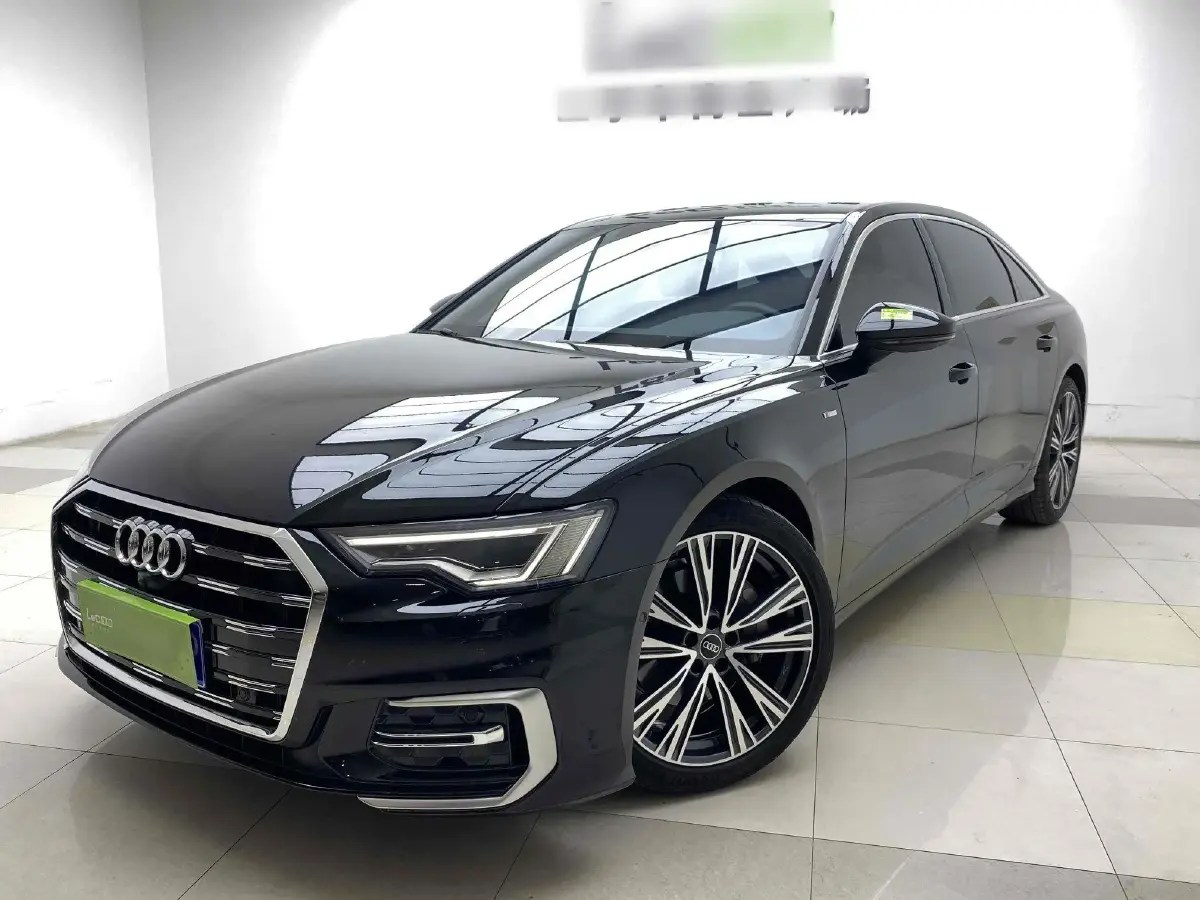 2024 Audi A6L 2.0T 245HP L4 7DCT