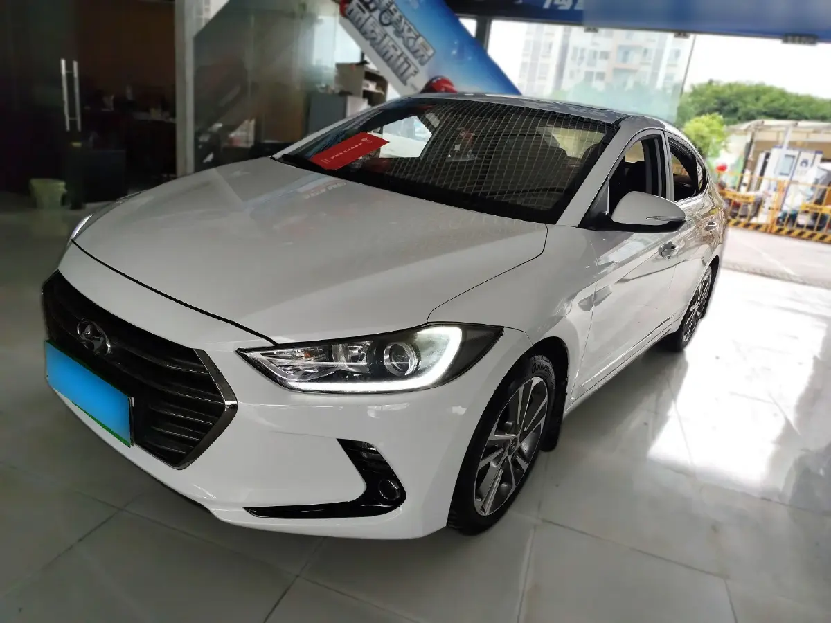 2016 Hyundai Elantra 1.6L 130HP L4 6AT