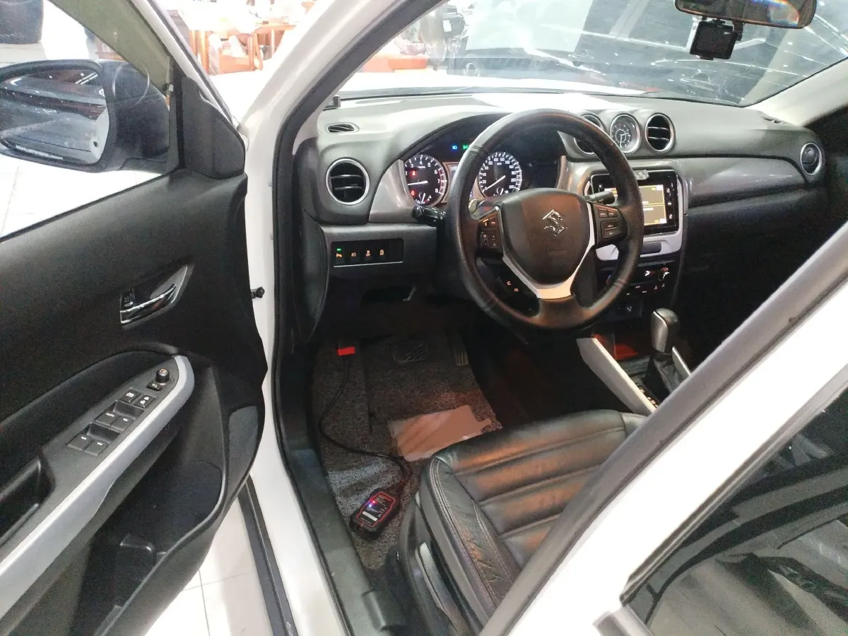 2016 Suzuki Vitara 1.4T 140HP L4 6AT,autocango,china used car exporter,china ev exporter,chinese used car exporter,chinese used ev exporter