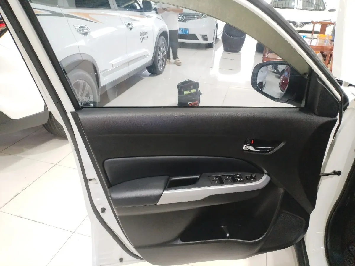 2016 Suzuki Vitara 1.4T 140HP L4 6AT,autocango,china used car exporter,china ev exporter,chinese used car exporter,chinese used ev exporter