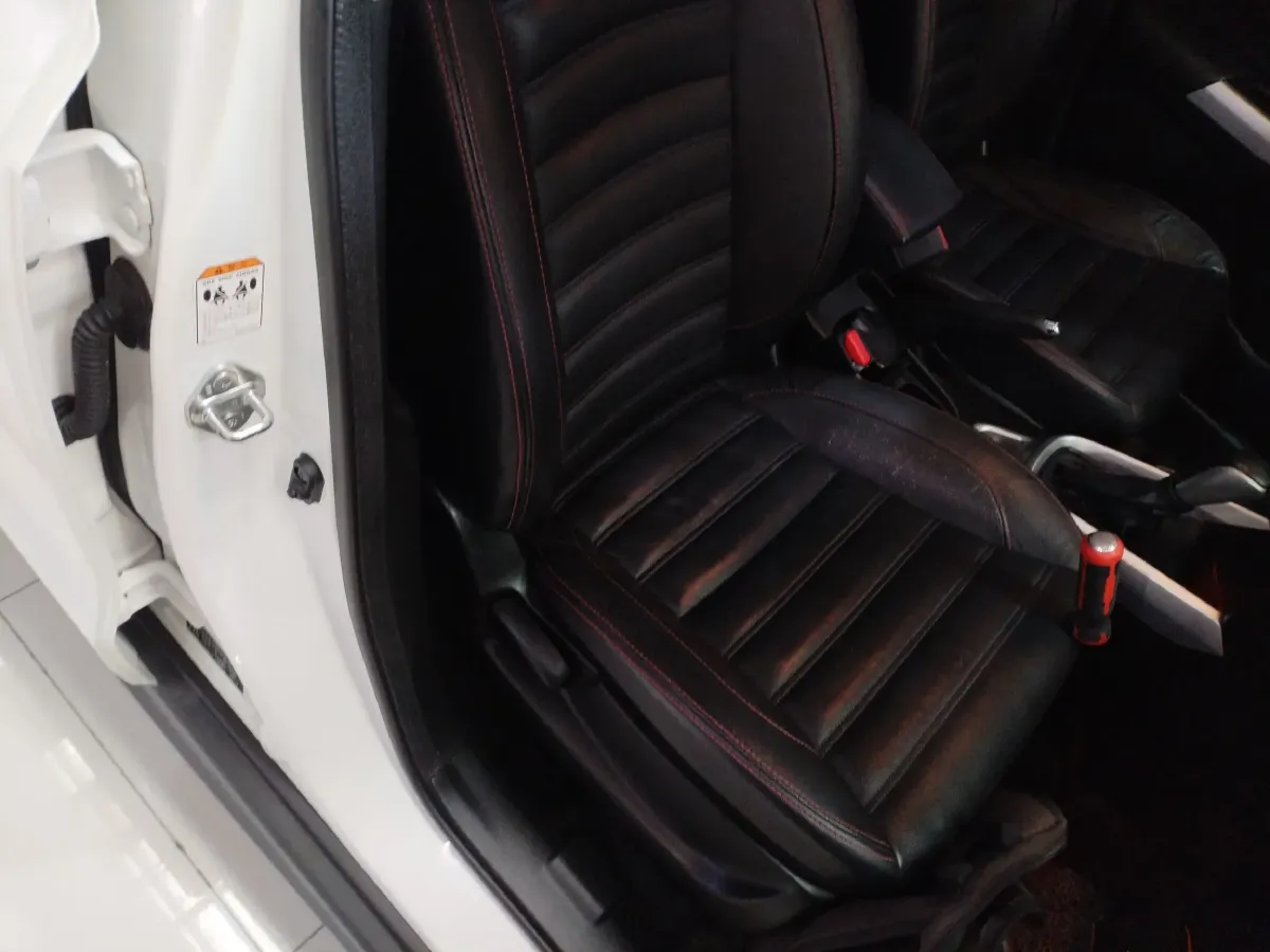 2016 Suzuki Vitara 1.4T 140HP L4 6AT,autocango,china used car exporter,china ev exporter,chinese used car exporter,chinese used ev exporter