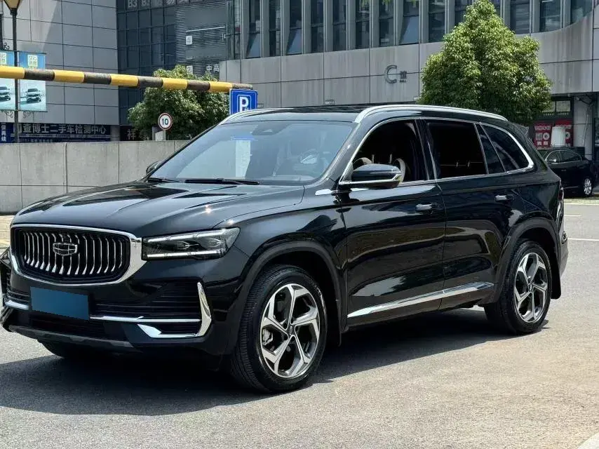 2024 Geely Monjaro 2.0T 238HP L4 8AT