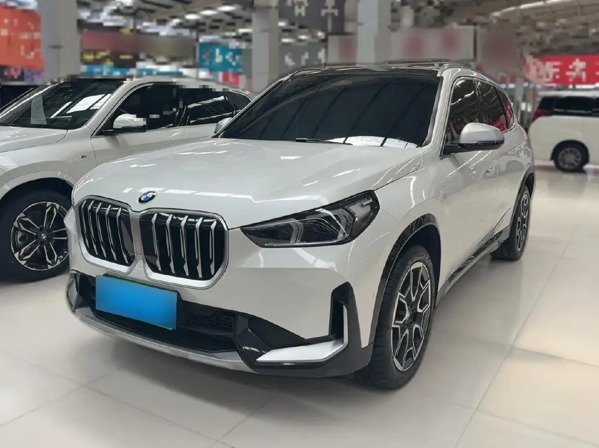 2023 BMW X1 2.0T 204HP L4 7DCT