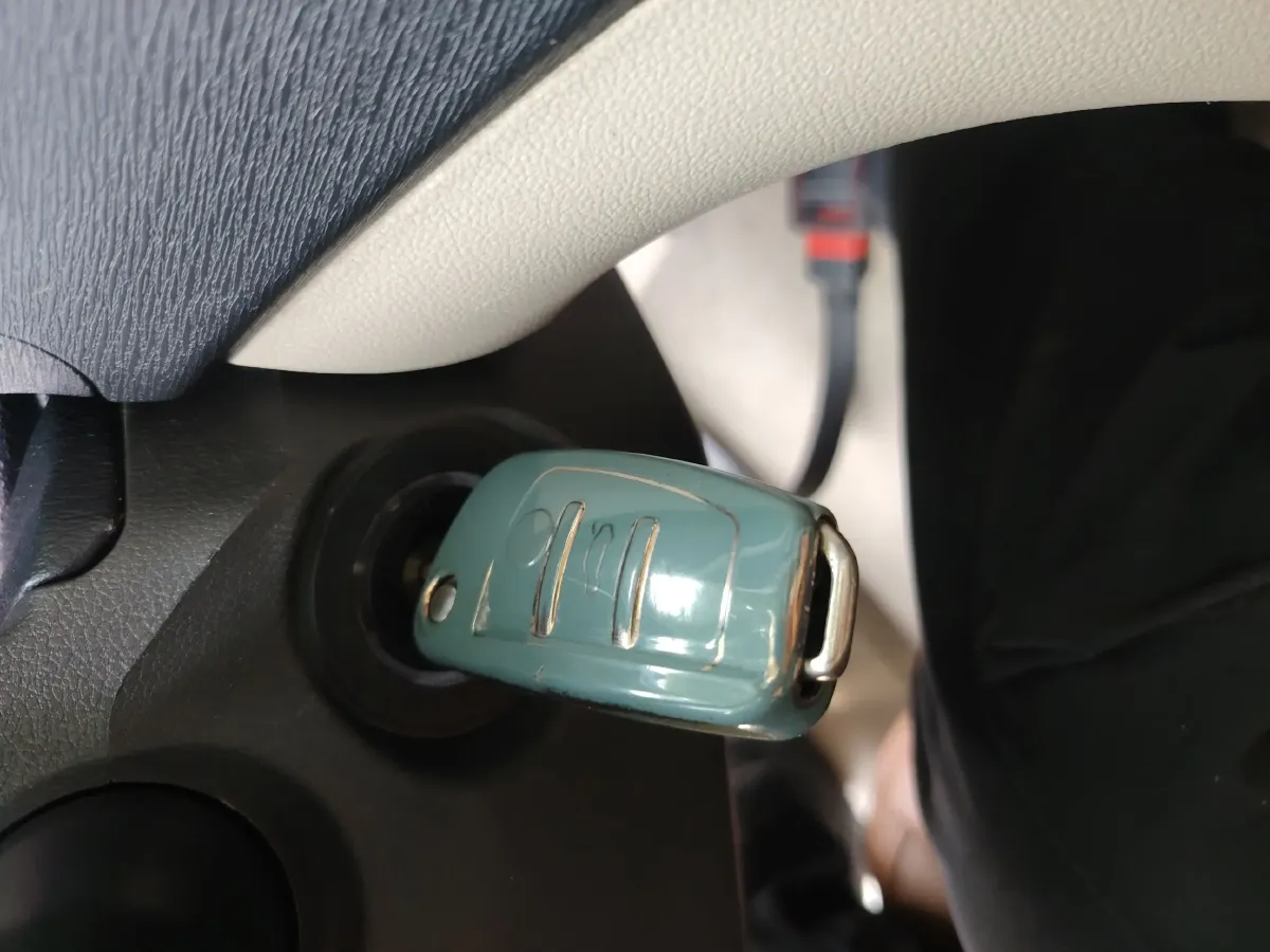 2015 Chery Arrizo 7 1.6L 126HP L4 5MT,autocango,china used car exporter,china ev exporter,chinese used car exporter,chinese used ev exporter