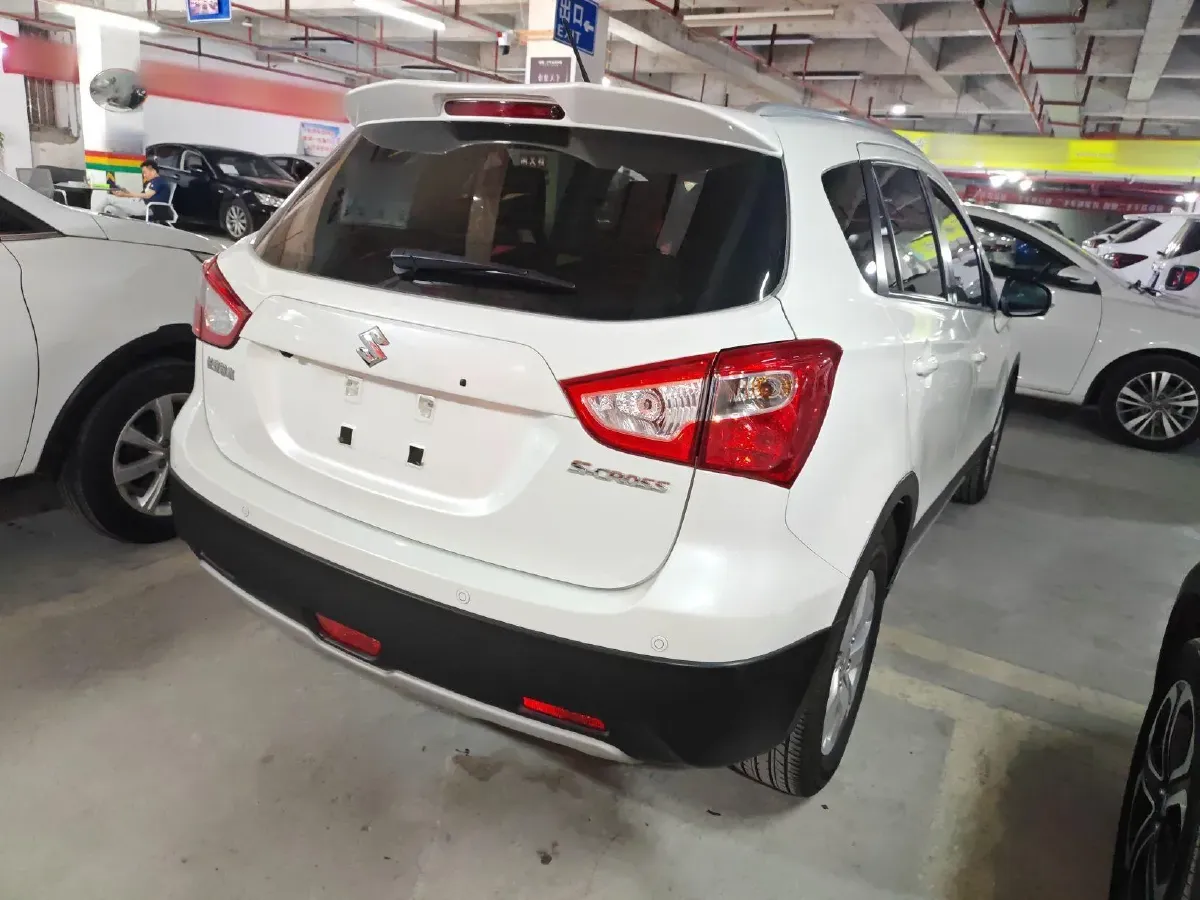 2015 Suzuki S-cross 1.6L 122HP L4 CVT,autocango,china used car exporter,china ev exporter,chinese used car exporter,chinese used ev exporter