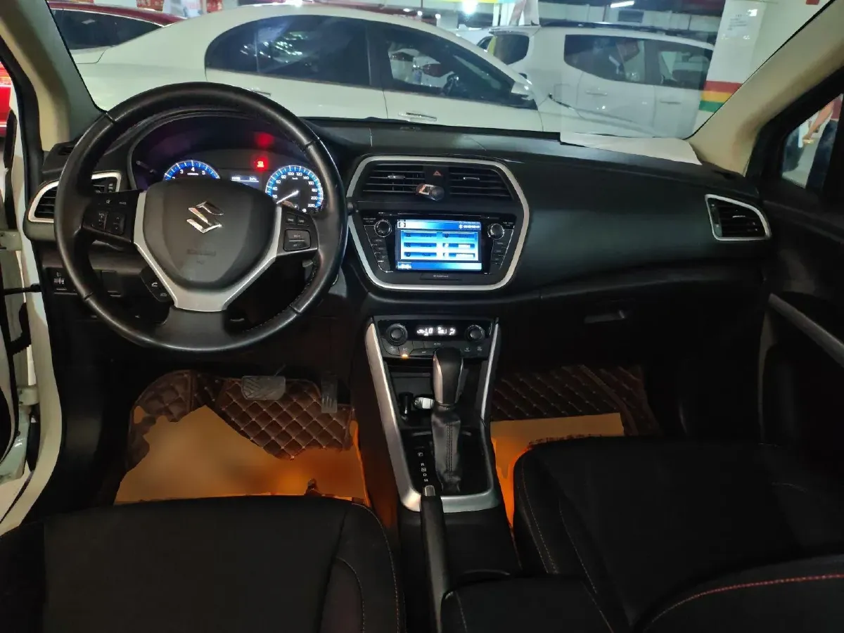 2015 Suzuki S-cross 1.6L 122HP L4 CVT,autocango,china used car exporter,china ev exporter,chinese used car exporter,chinese used ev exporter