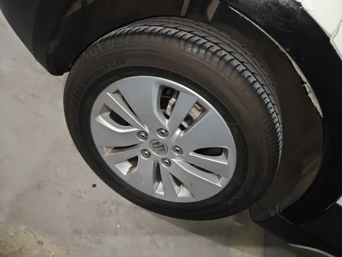 2015 Suzuki S-cross 1.6L 122HP L4 CVT,autocango,china used car exporter,china ev exporter,chinese used car exporter,chinese used ev exporter