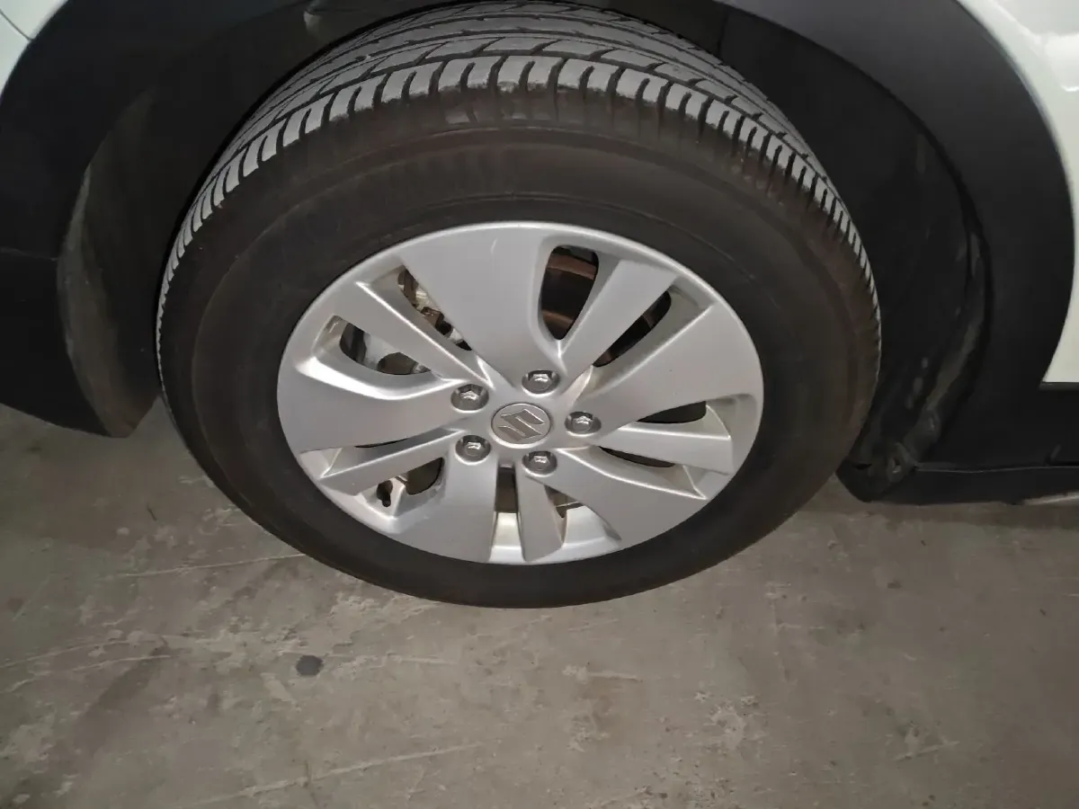 2015 Suzuki S-cross 1.6L 122HP L4 CVT,autocango,china used car exporter,china ev exporter,chinese used car exporter,chinese used ev exporter