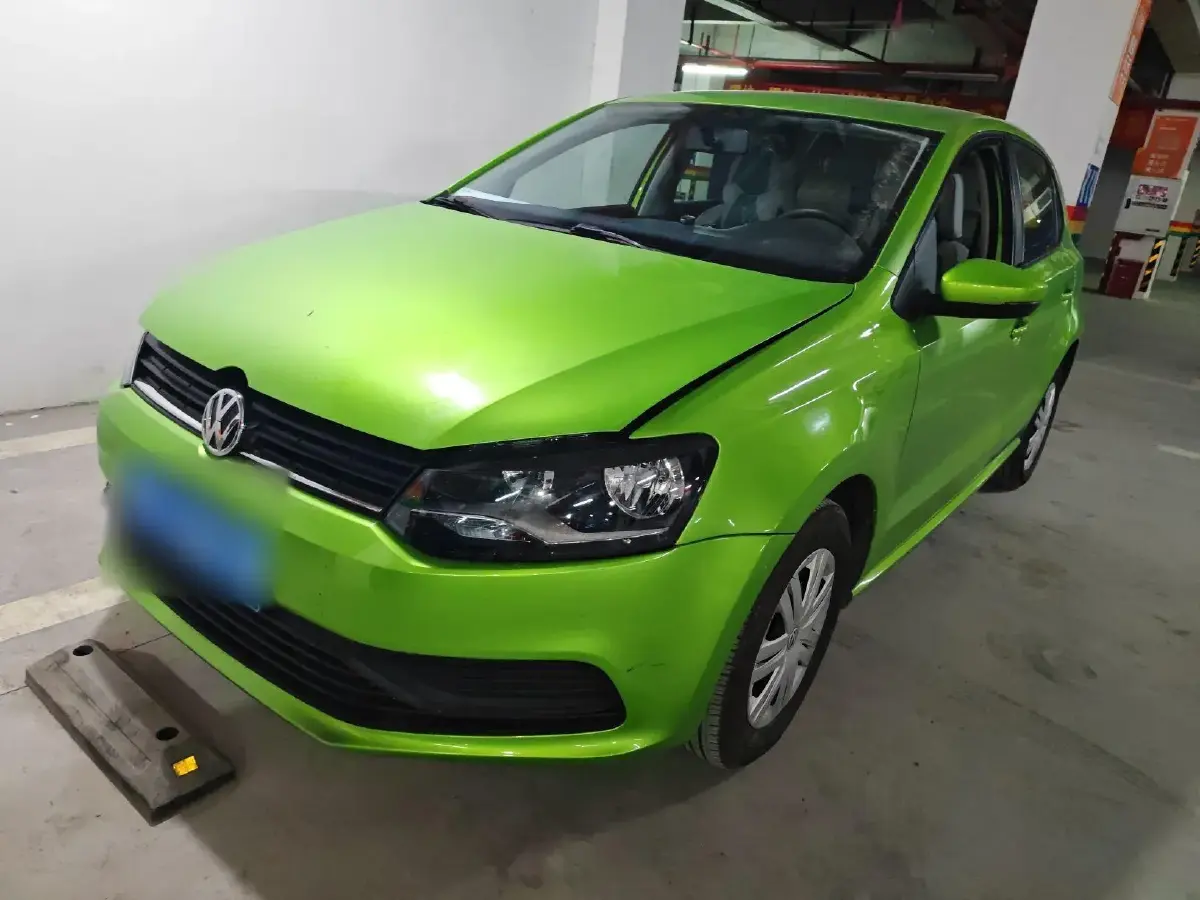 2016 Volkswagen Polo 1.4L 90HP L4 5MT