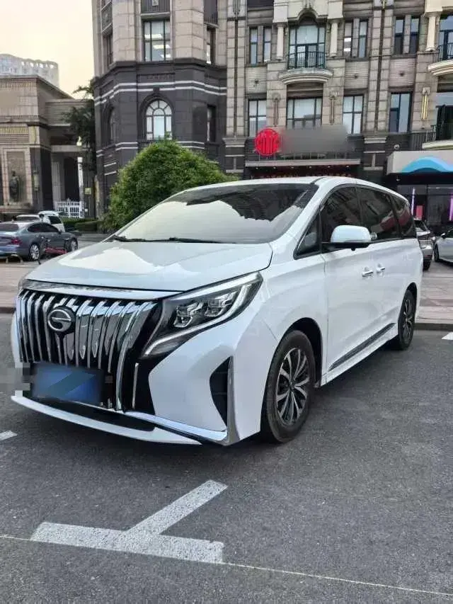 2021 GAC Trumpchi M8 2.0T 252HP L4 8AT