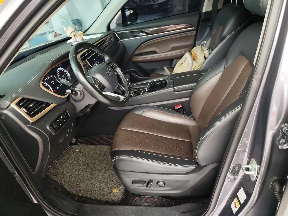 2019 GAC Trumpchi GS5 1.5T 169HP L4 6AT,autocango,china used car exporter,china ev exporter,chinese used car exporter,chinese used ev exporter