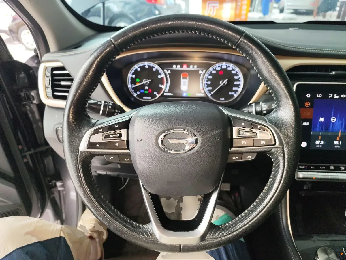 2019 GAC Trumpchi GS5 1.5T 169HP L4 6AT,autocango,china used car exporter,china ev exporter,chinese used car exporter,chinese used ev exporter