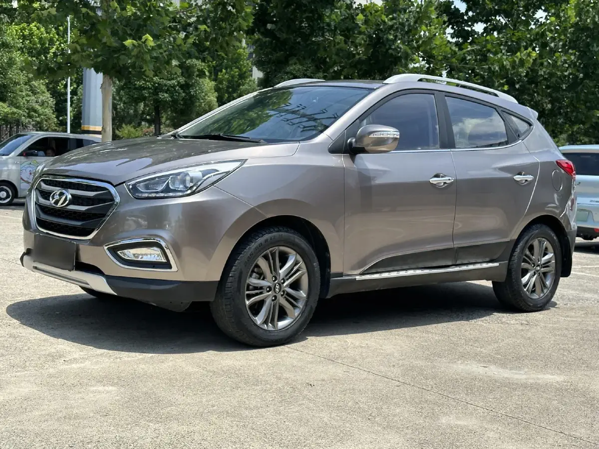 2015 Hyundai ix35 2.0L 160HP L4 6AT