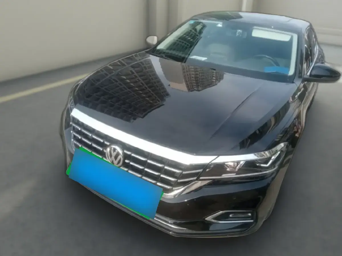 2019 Volkswagen Passat 2.0T 186HP L4 7DCT