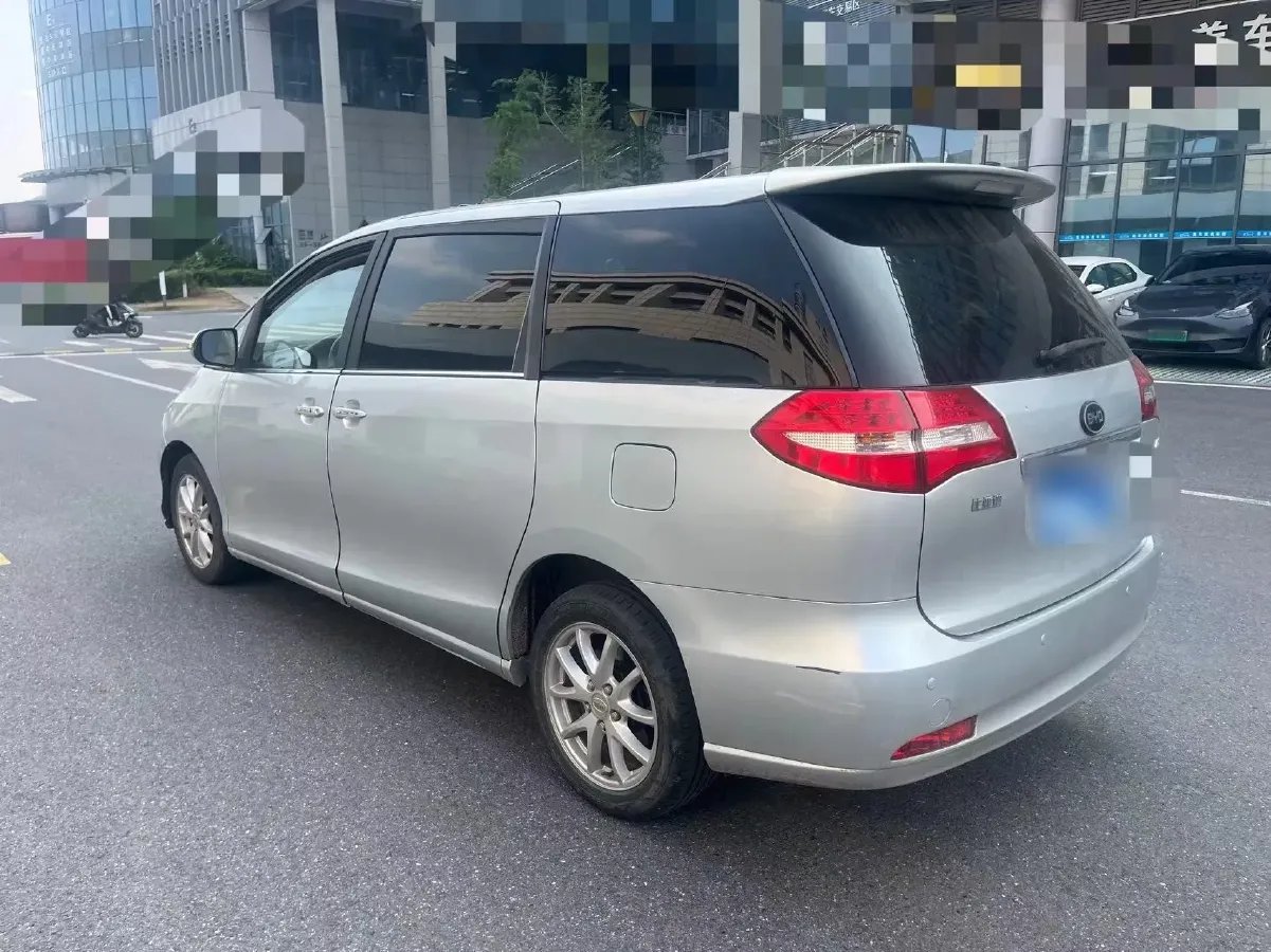 2015 BYD M6 2.4L 167HP L4 6DCT,autocango,china used car exporter,china ev exporter,chinese used car exporter,chinese used ev exporter
