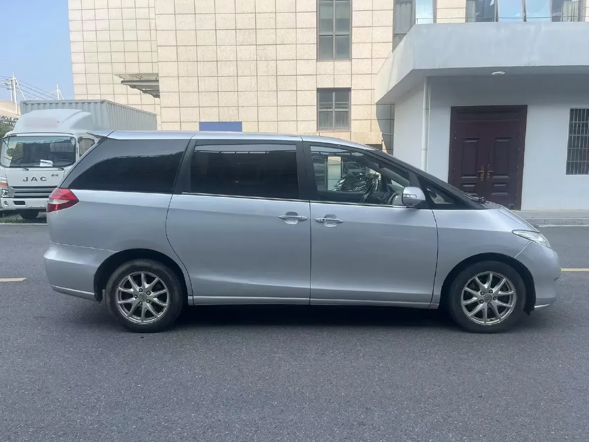 2015 BYD M6 2.4L 167HP L4 6DCT,autocango,china used car exporter,china ev exporter,chinese used car exporter,chinese used ev exporter