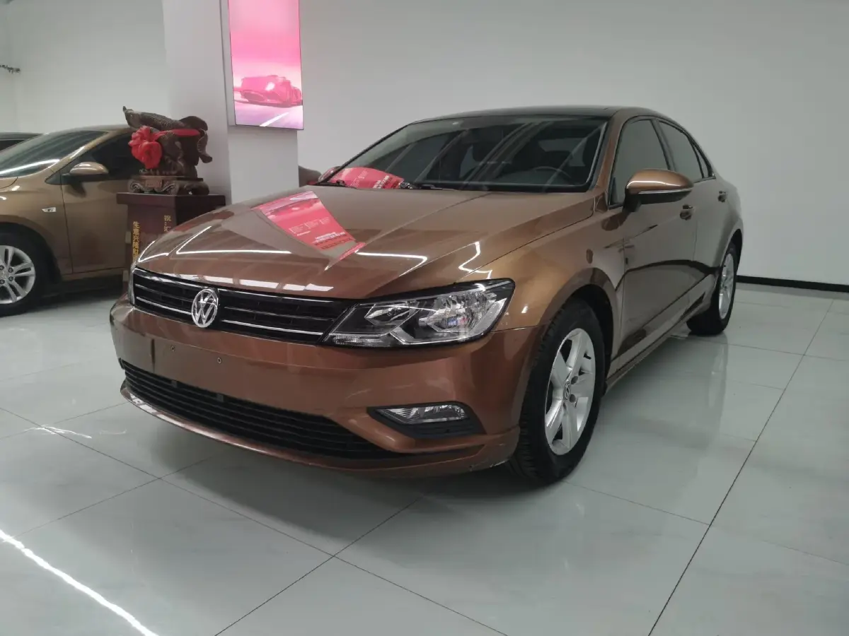2017 Volkswagen Lamando 1.4T 131HP L4 7DCT