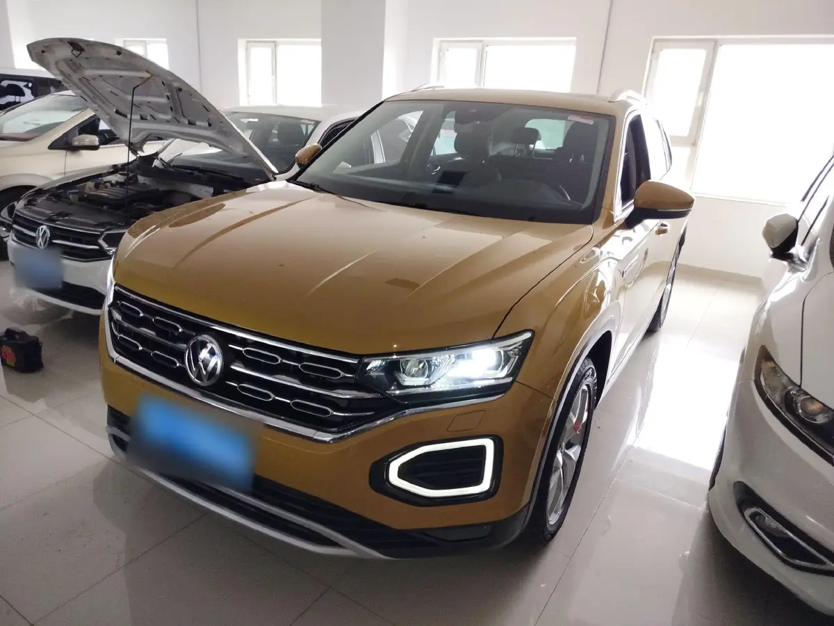 2019 Volkswagen Tayron 2.0T 220HP L4 7DCT