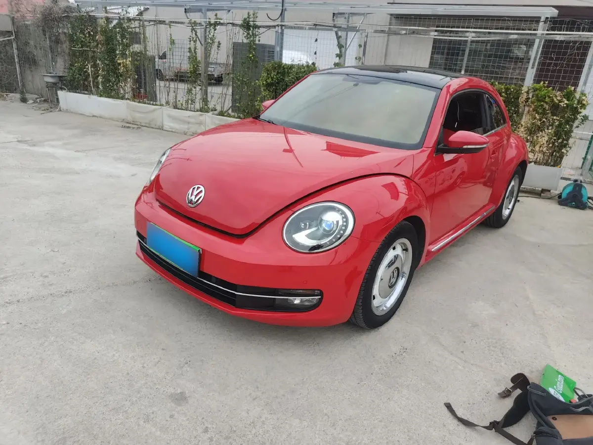 2015 Volkswagen Beetle 1.2T 105HP L4 7DCT