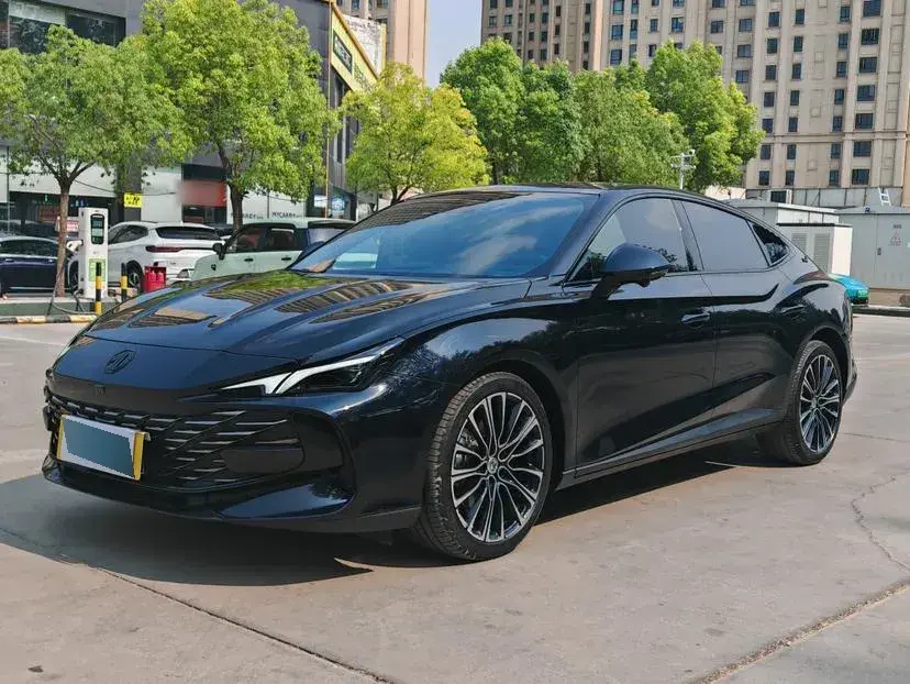 2023 MG 7 1.5T 188HP L4 7DCT