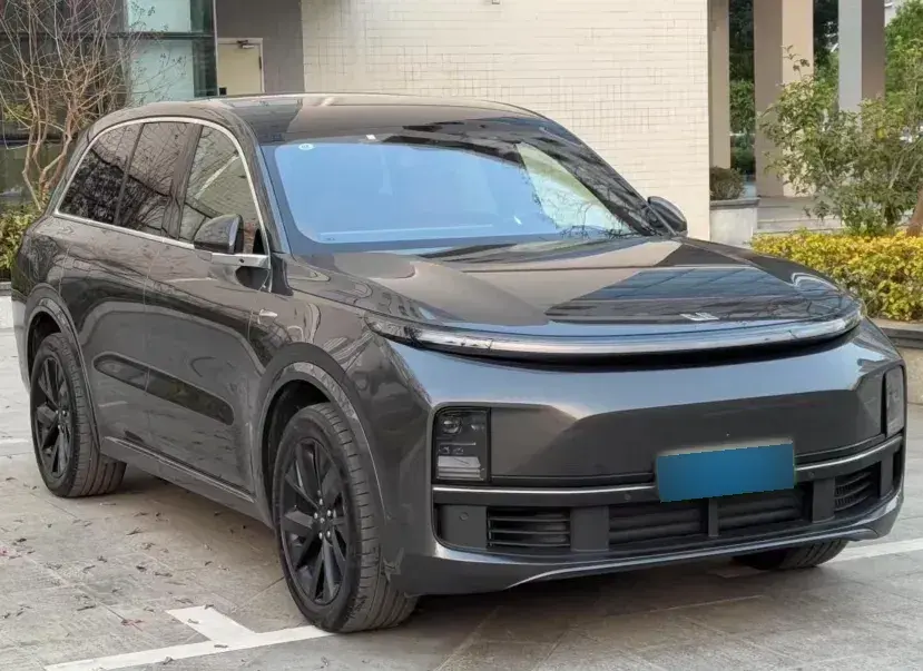 2023 Li L8 Range Extended 154HP REEV 40.9KWH