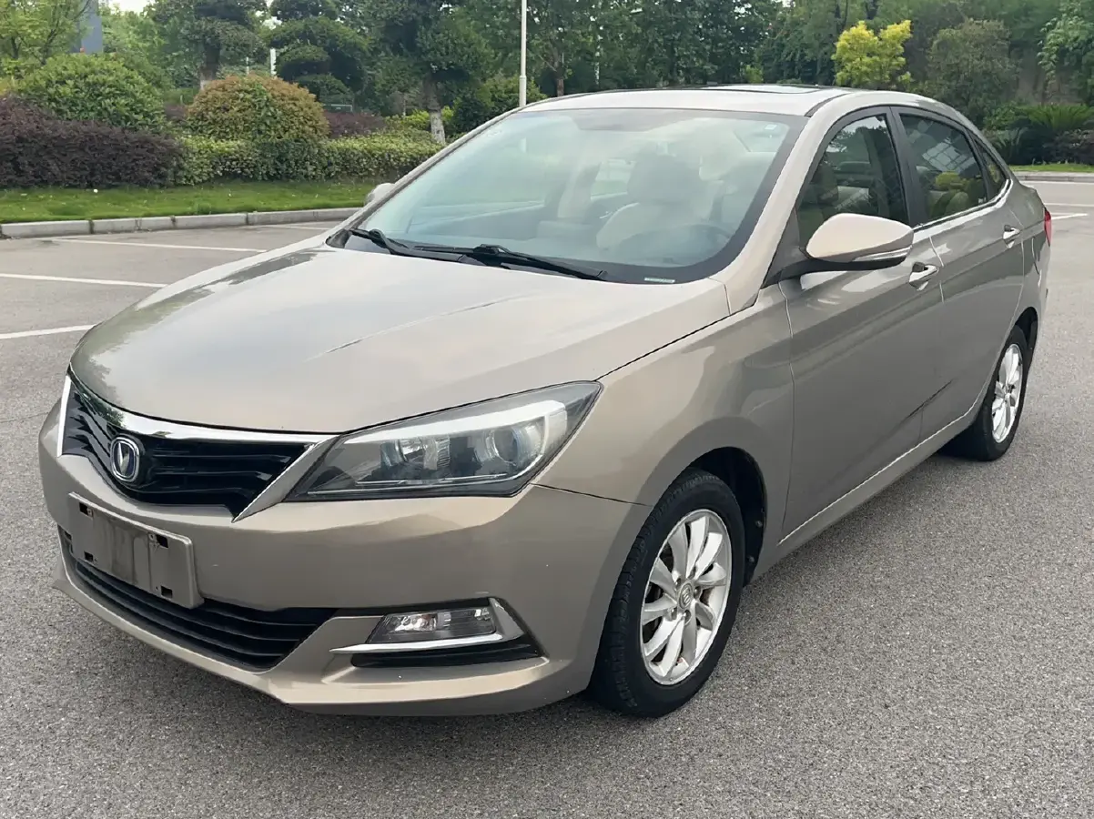 2015 ChangAn Alsvin V7 1.6L 124HP L4 5MT
