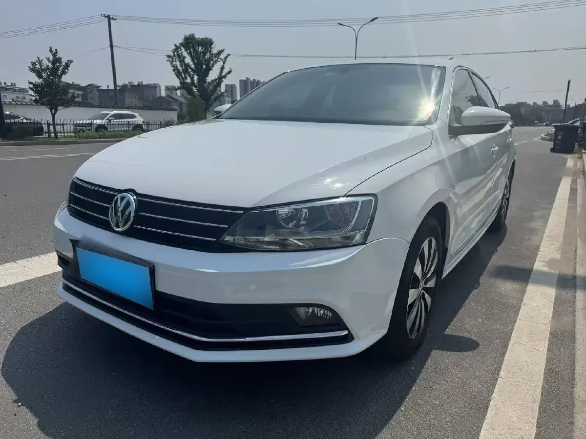 2018 Volkswagen Sagitar 1.6L 110HP L4 6AT