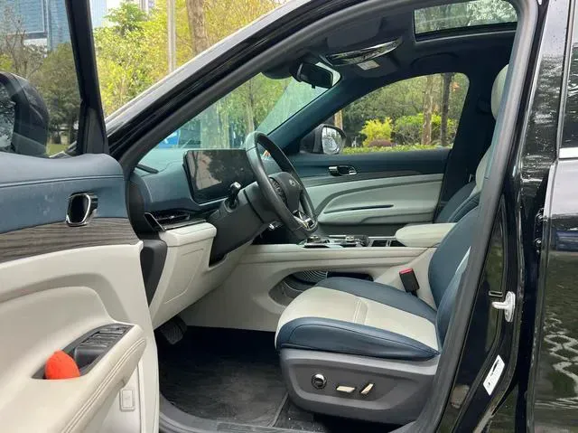 2022 Ford Equator Sport 1.5T 170HP L4 7DCT,autocango,china used car exporter,china ev exporter,chinese used car exporter,chinese used ev exporter