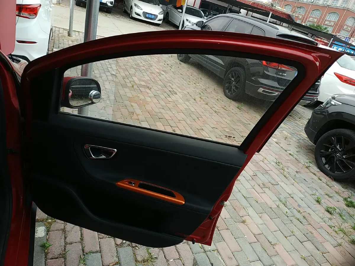 2017 Geely Vision X1 1.3L 88HP L4 4AT,autocango,china used car exporter,china ev exporter,chinese used car exporter,chinese used ev exporter