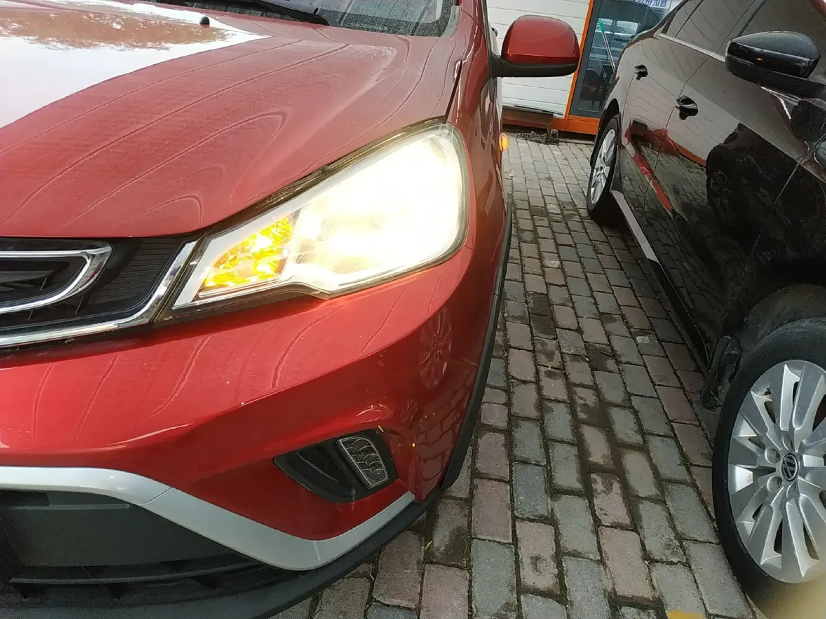 2017 Geely Vision X1 1.3L 88HP L4 4AT,autocango,china used car exporter,china ev exporter,chinese used car exporter,chinese used ev exporter