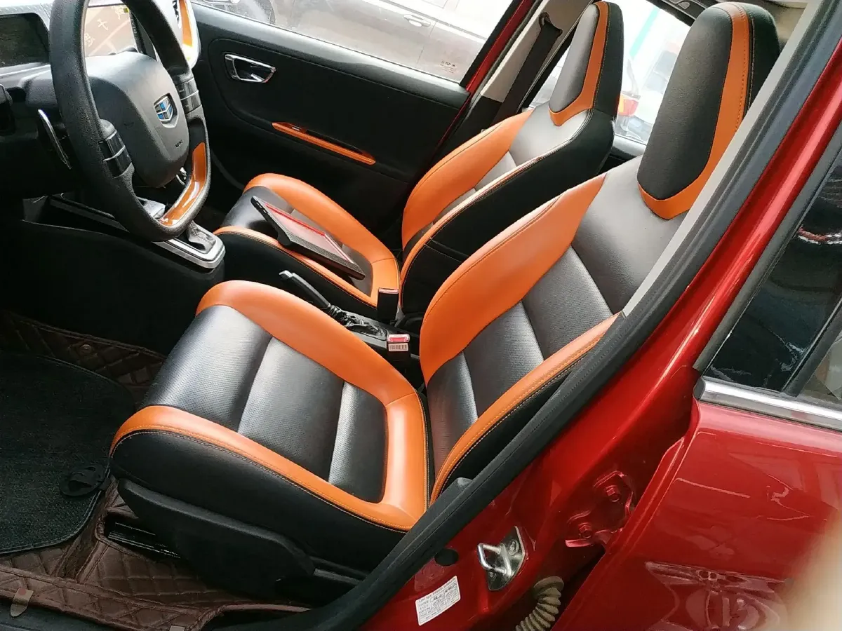 2017 Geely Vision X1 1.3L 88HP L4 4AT,autocango,china used car exporter,china ev exporter,chinese used car exporter,chinese used ev exporter