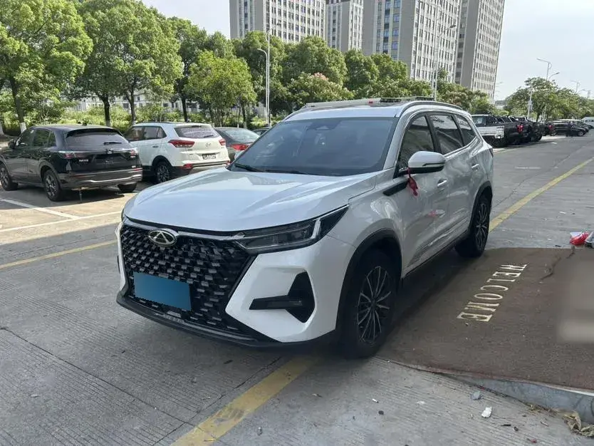 2024 Chery Tiggo 8 PRO 1.6T 197HP L4 7DCT