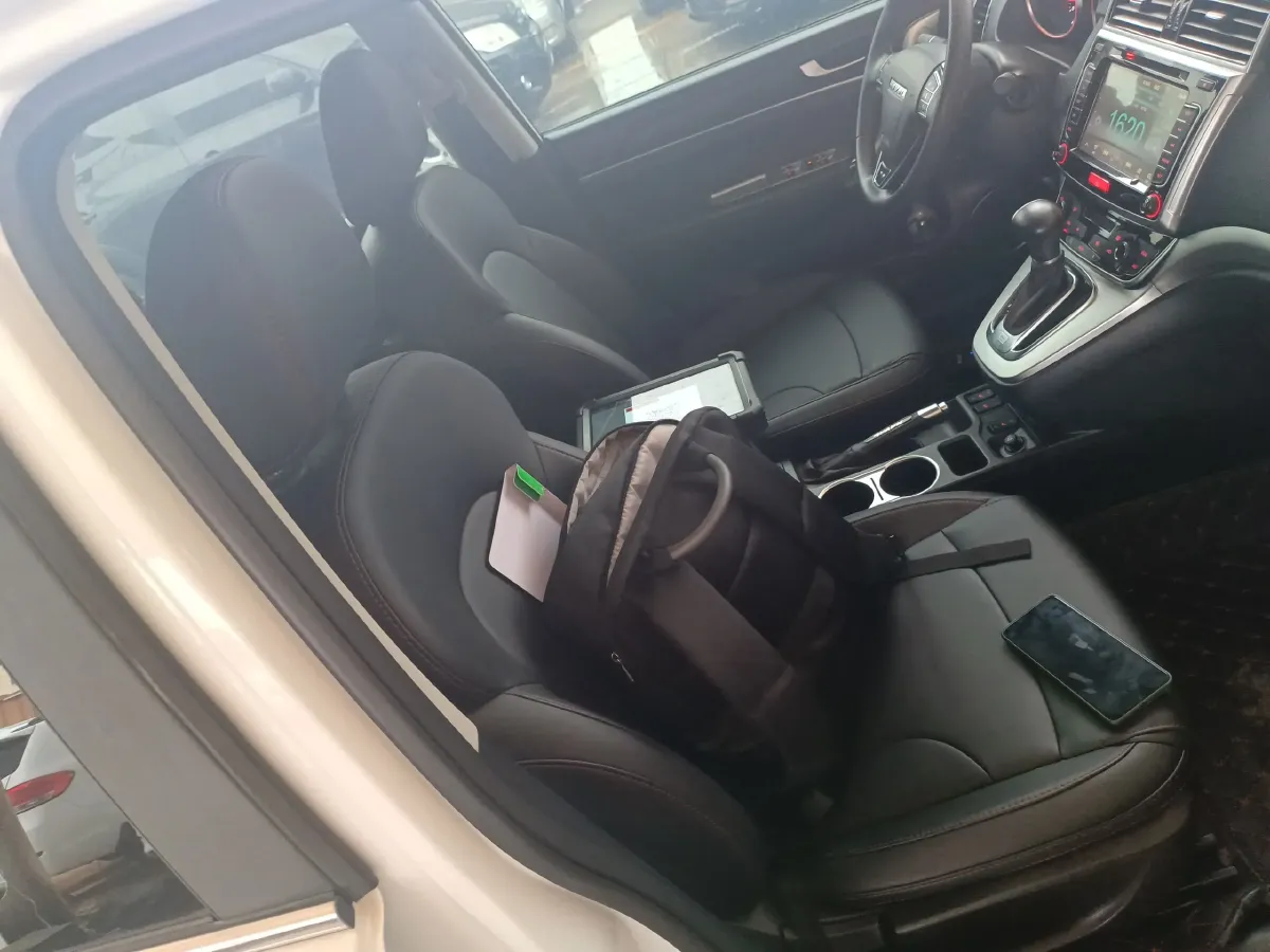 2017 Haval H6 1.5T 150HP L4 6AT,autocango,china used car exporter,china ev exporter,chinese used car exporter,chinese used ev exporter