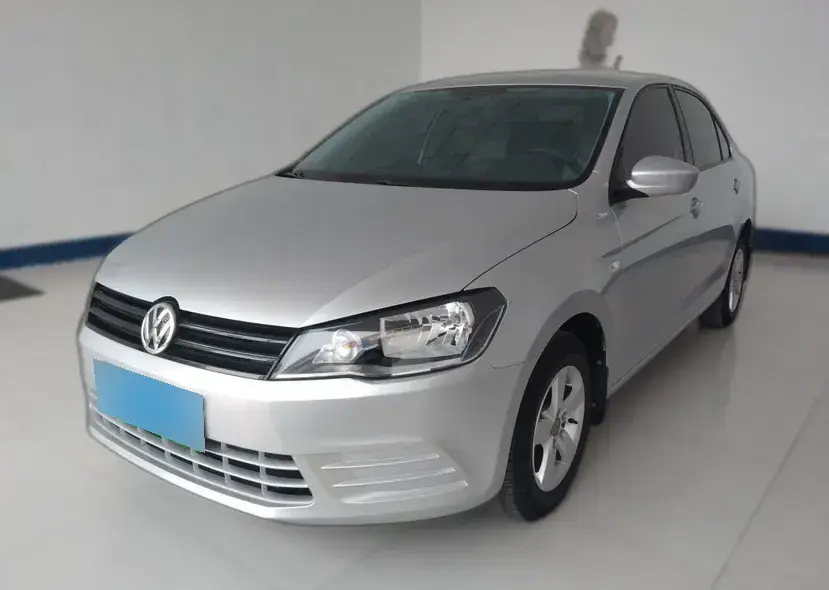 2015 Volkswagen Jetta 1.4L 90HP L4 5MT