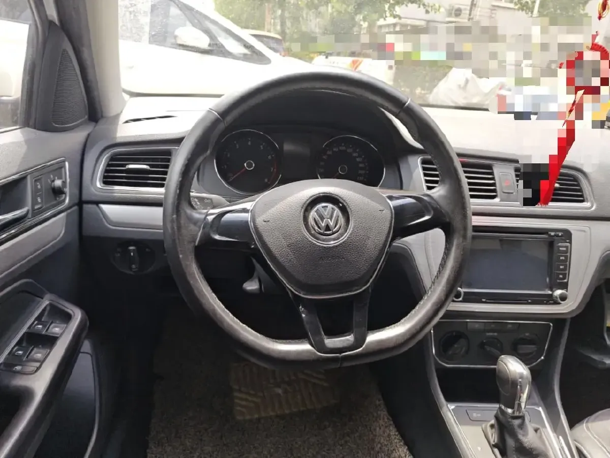 2015 Volkswagen Gran Lavida 1.6L 110HP L4 6AT,autocango,china used car exporter,china ev exporter,chinese used car exporter,chinese used ev exporter