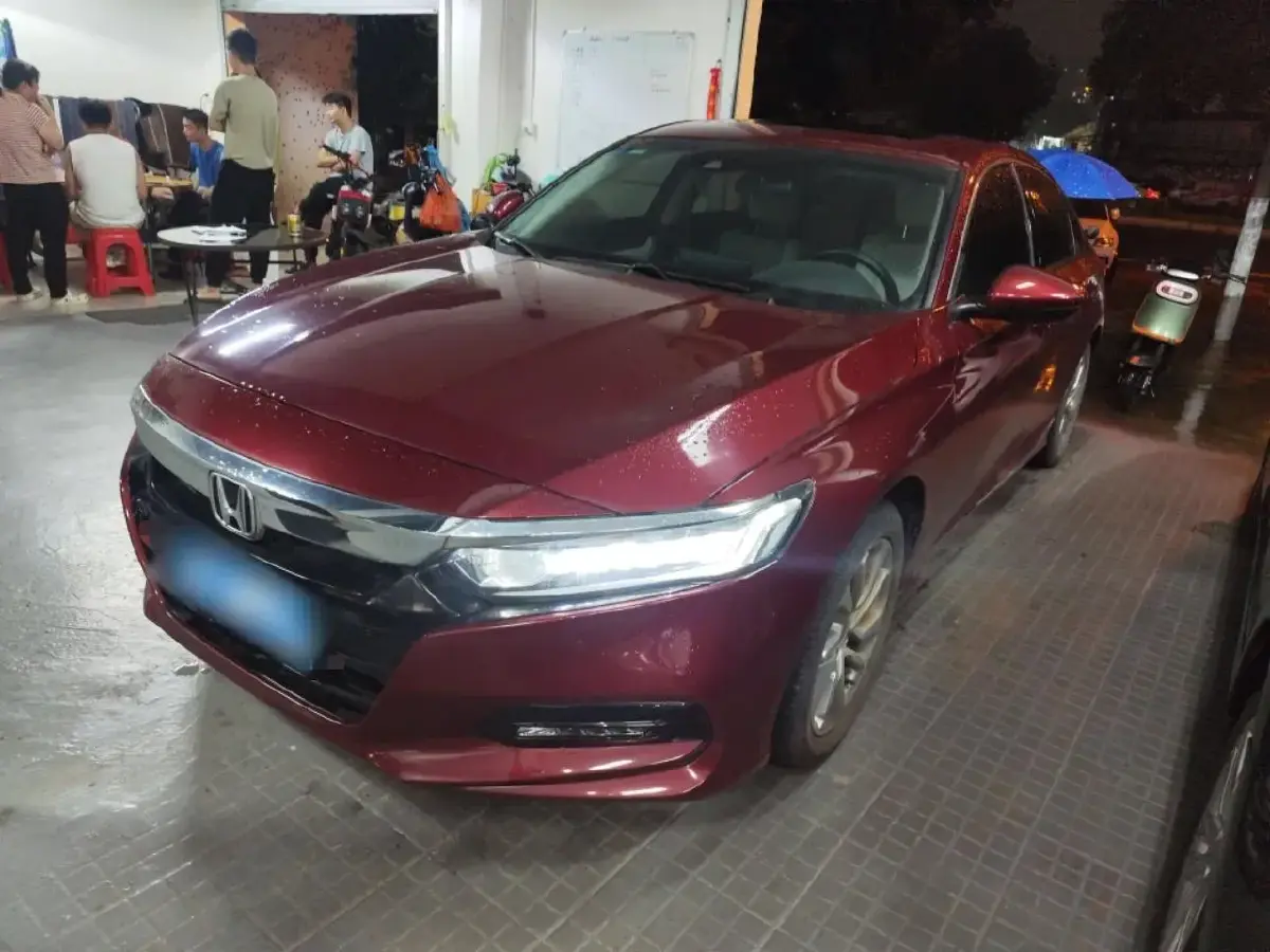 2018 Honda Accord 1.5T 194HP L4 CVT
