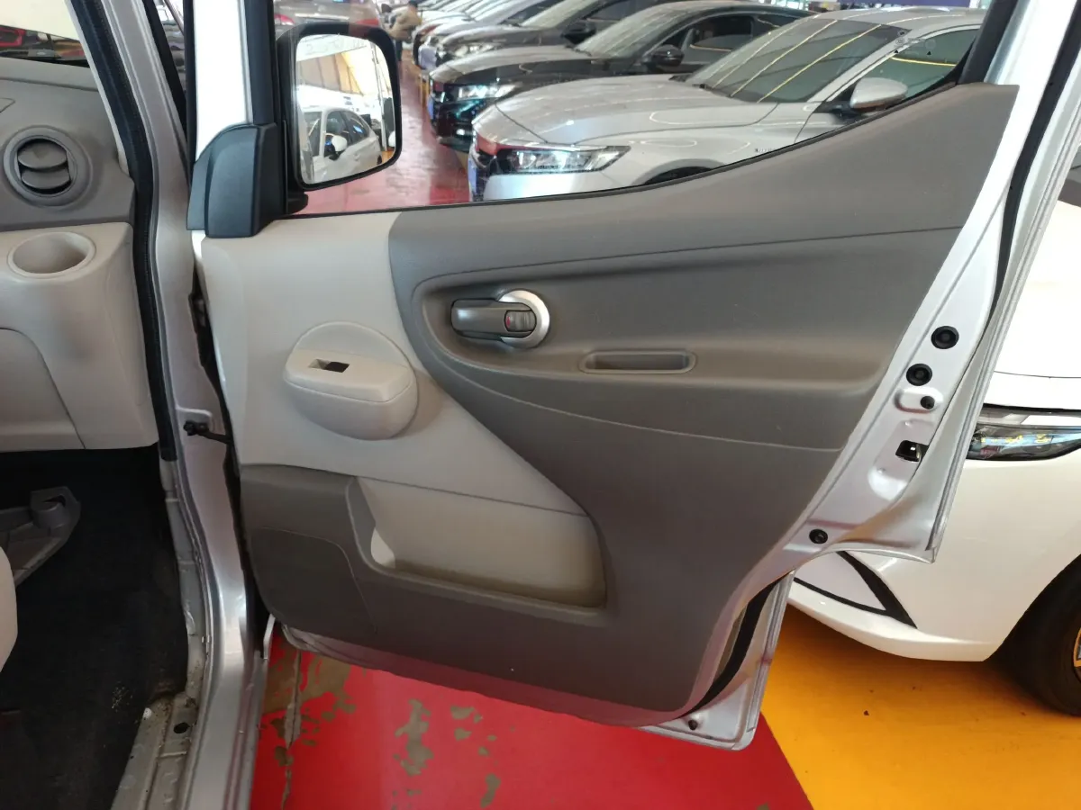 2014 Nissan NV200 1.6L 124HP L4 CVT,autocango,china used car exporter,china ev exporter,chinese used car exporter,chinese used ev exporter